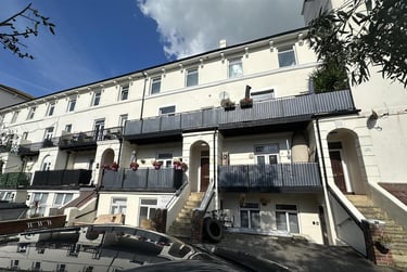 1 bed house, Clarendon Road, Southsea, Portsmouth, PO40SA - Image 1